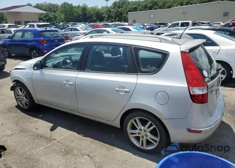 2011 Hyundai Elantra Touring Gls z USA, uszkodzony, nr VIN KMHDC8AE8BU124509